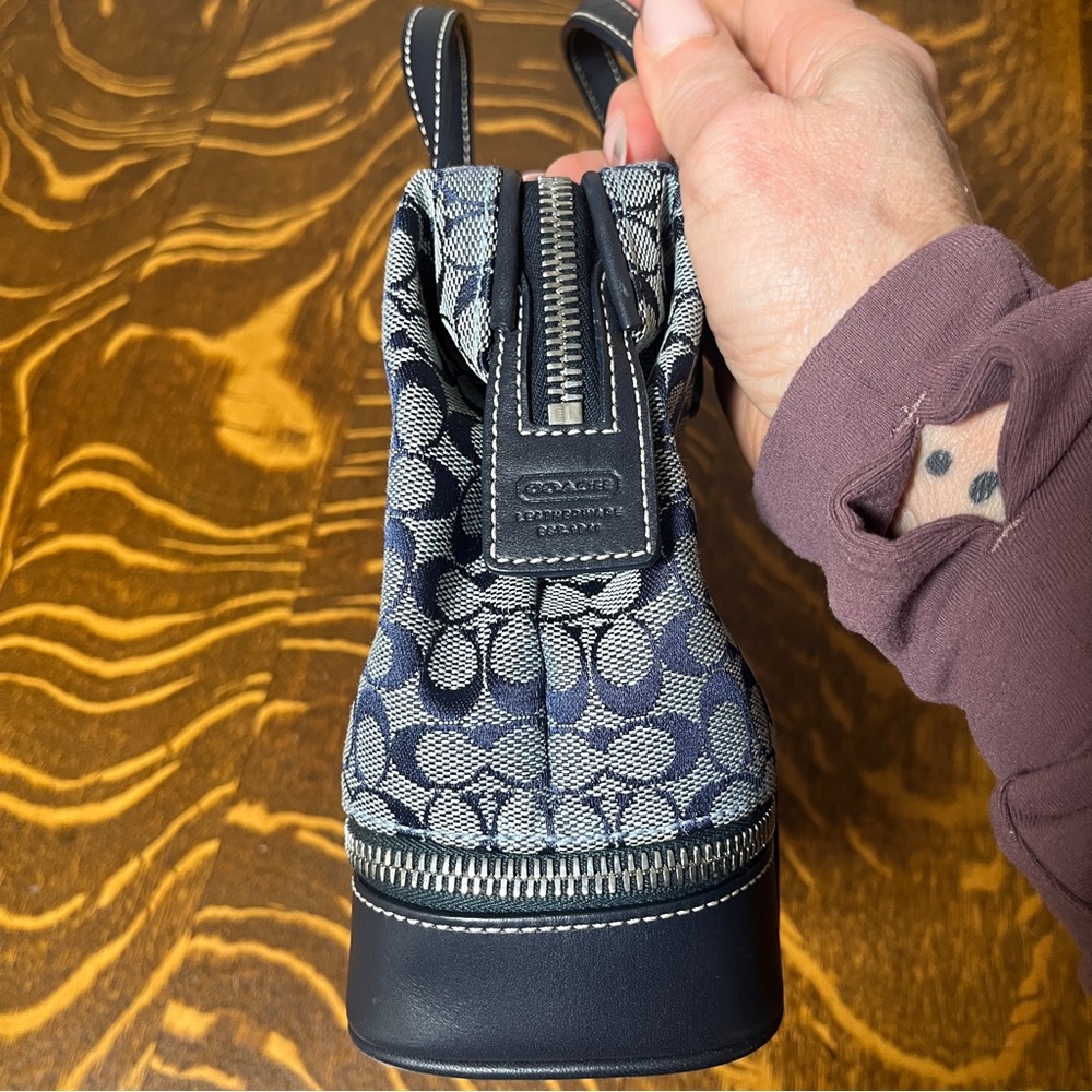 Coach Rare Y2K Early 2000’s Navy and Gray Signature Mini Top Handle Satchel - Picture 7 of 12